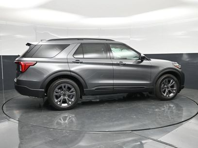 New 2026 Ford Explorer Active w/ Active Comfort Package