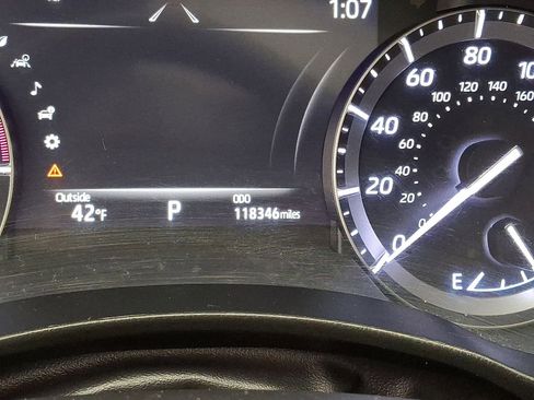 Certified 2020 Toyota Highlander Limited image 13