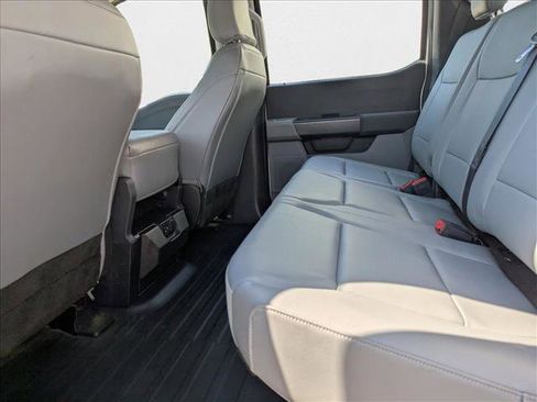 Used 2022 Ford F150 XL w/ Trailer Tow Package image 13