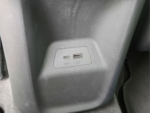 Used 2025 Buick Envision Sport Touring image 16