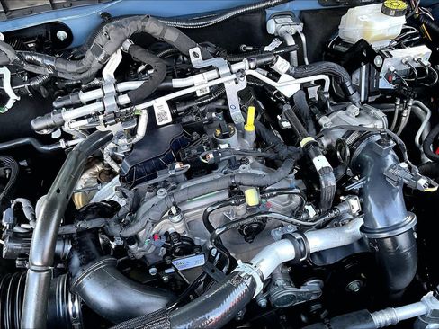 Certified 2025 Ford Bronco Outer Banks AWD/4WD image 38