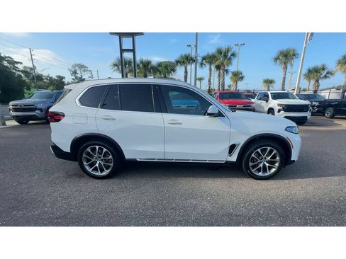 Used 2026 BMW X5 sDrive40i RWD image 9