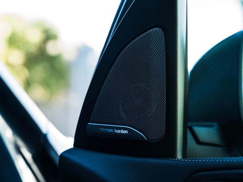 Used 2024 BMW X5 xDrive40i w/ Executive Package image 37