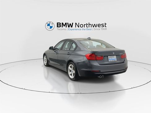 Used 2013 BMW 328i Sedan RWD image 12