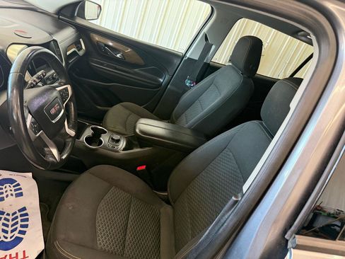 Used 2018 GMC Terrain SLE w/ Driver Convenience Package AWD/4WD image 10