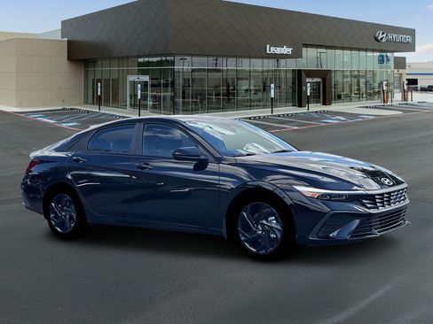 New 2026 Hyundai Elantra Sport FWD image 10