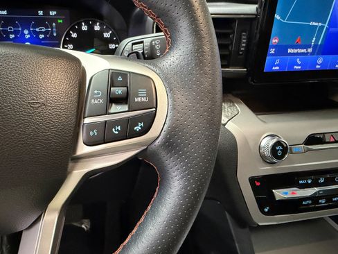 Certified 2023 Ford Explorer Timberline image 17