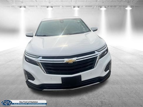 Used 2024 Chevrolet Equinox LT AWD/4WD image 2