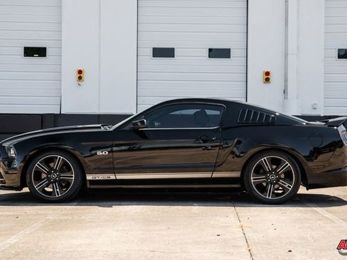 Used 2014 Ford Mustang GT Premium w/ Equipment Group 402A image 39