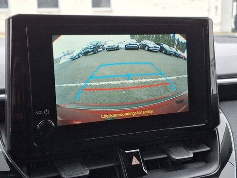 Certified 2025 Toyota Corolla LE image 17