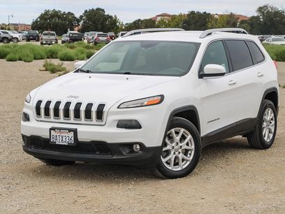 Used 2018 Jeep Cherokee Latitude