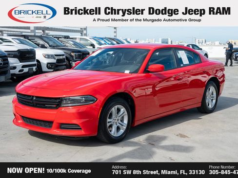 Used 2022 Dodge Charger SXT image 1