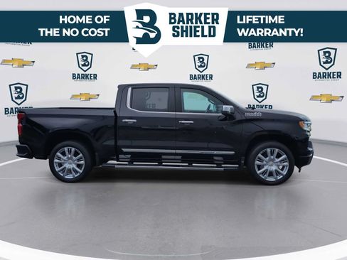 Used 2023 Chevrolet Silverado 1500 High Country w/ High Country Premium Package AWD/4WD image 18