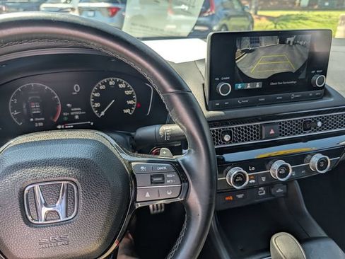 Used 2024 Honda Civic Sport image 39