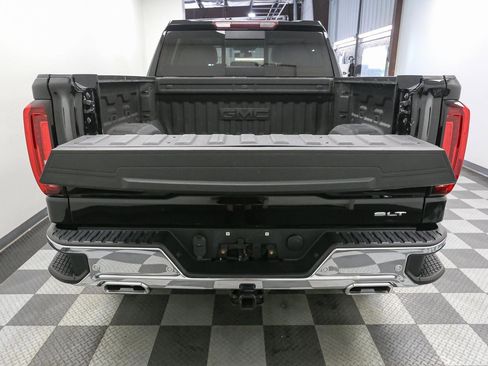 Used 2021 GMC Sierra 1500 SLT w/ SLT Premium Plus Package AWD/4WD image 13
