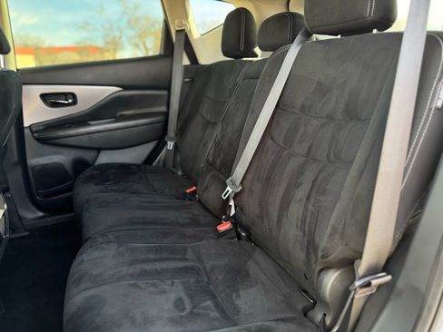 Used 2020 Nissan Murano SV image 27