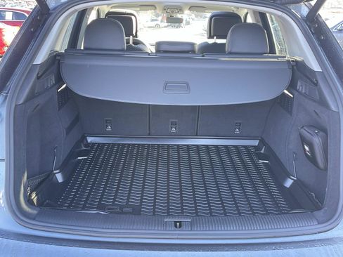 Certified 2024 Audi Q5 2.0T Premium Plus image 10