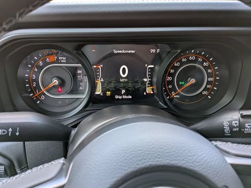 New 2026 Jeep Wrangler Unlimited Rubicon AWD/4WD image 26