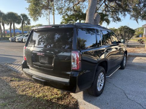 Used 2016 GMC Yukon SLT w/ Open Road Package AWD/4WD image 7