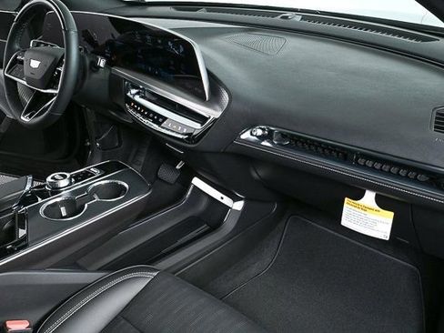 New 2026 Cadillac Lyriq Premium Sport image 25