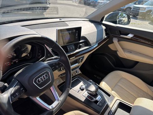 Used 2018 Audi Q5 2.0T Premium AWD/4WD image 2