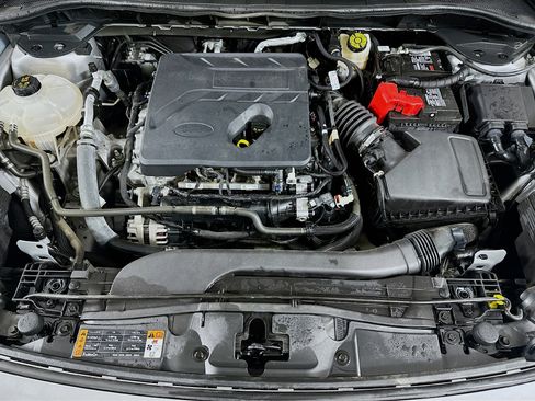 Used 2020 Ford Escape SE image 27