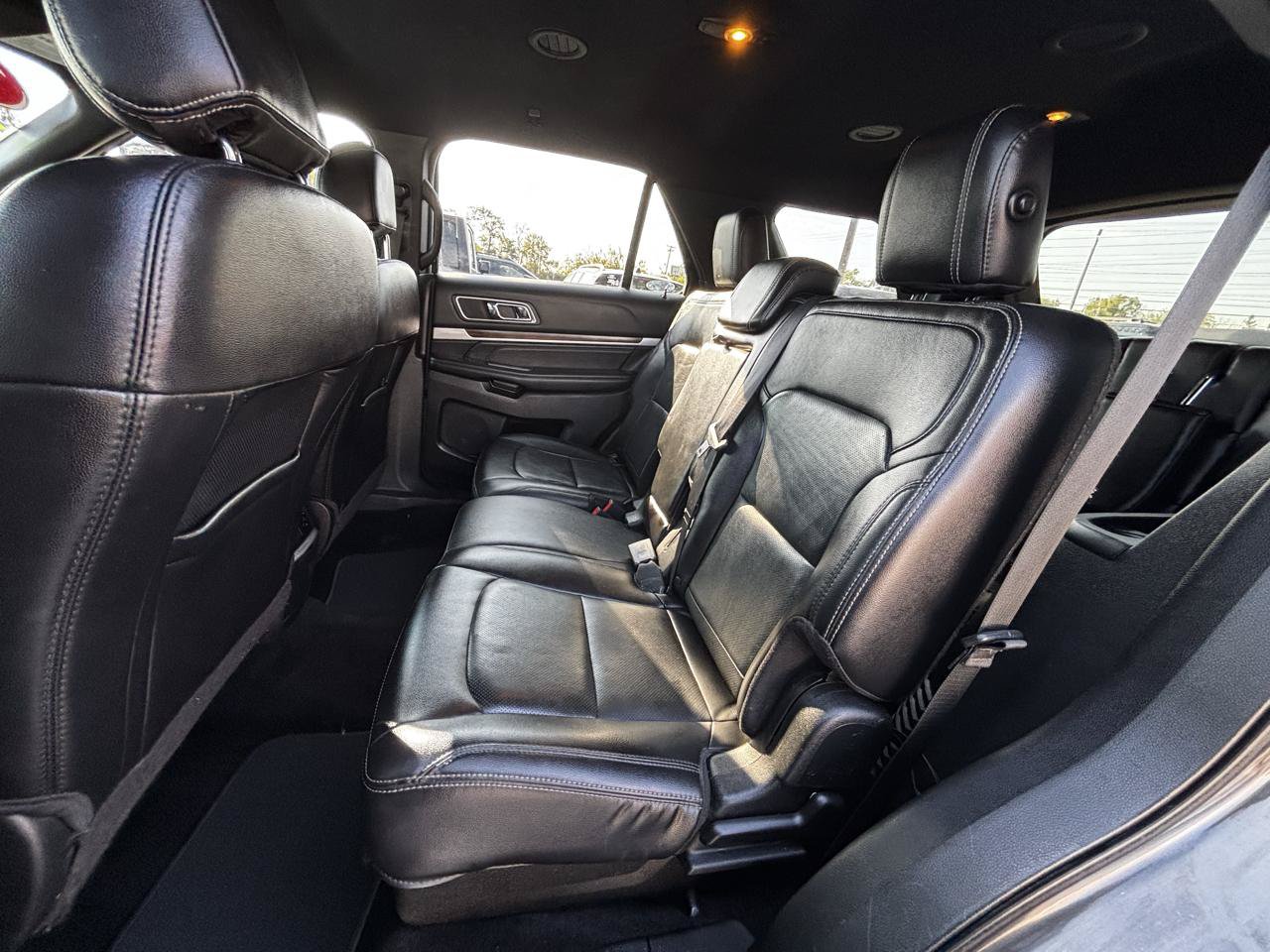 Used 2017 Ford Explorer Limited AWD/4WD image 15