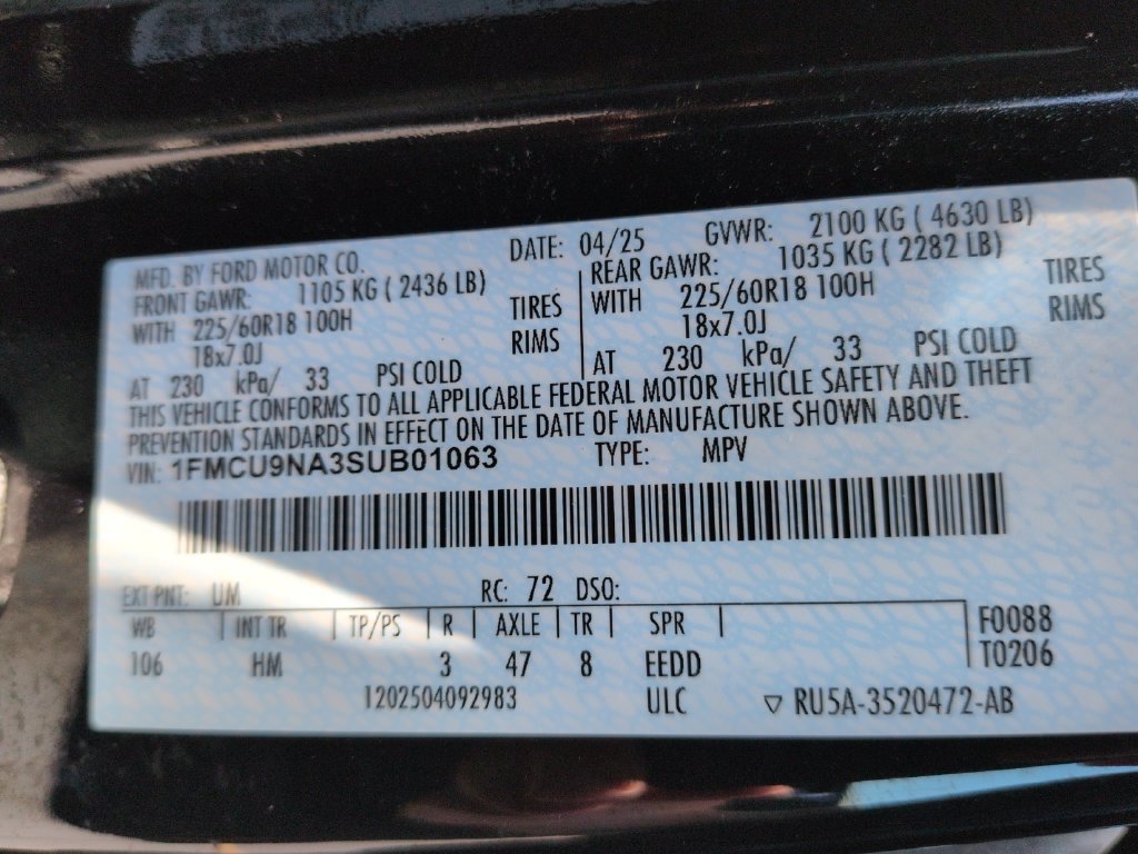 Used 2025 Ford Escape ST-Line Select AWD/4WD image 33
