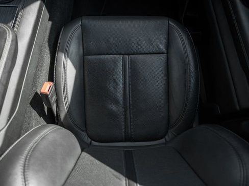 Used 2024 Jeep Wagoneer L Series III w/ Flexible Seating Group image 43