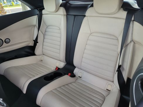 Used 2021 Mercedes-Benz C 300 Cabriolet image 9
