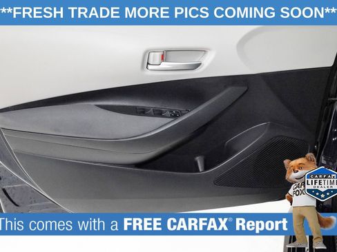 Used 2020 Toyota Corolla LE image 8