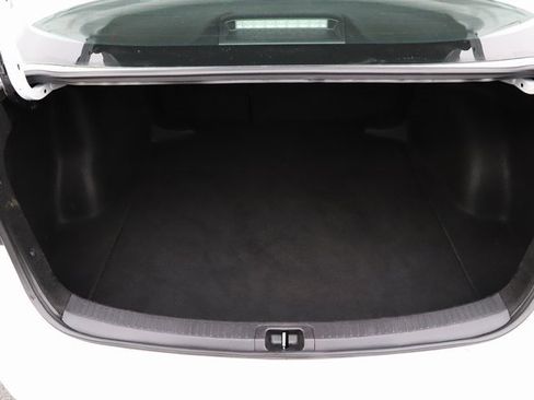 Used 2024 Toyota Corolla LE image 8