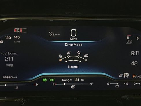 Used 2024 Chevrolet Silverado 1500 LT image 37