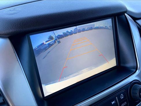 Used 2015 Chevrolet Tahoe LT RWD image 24