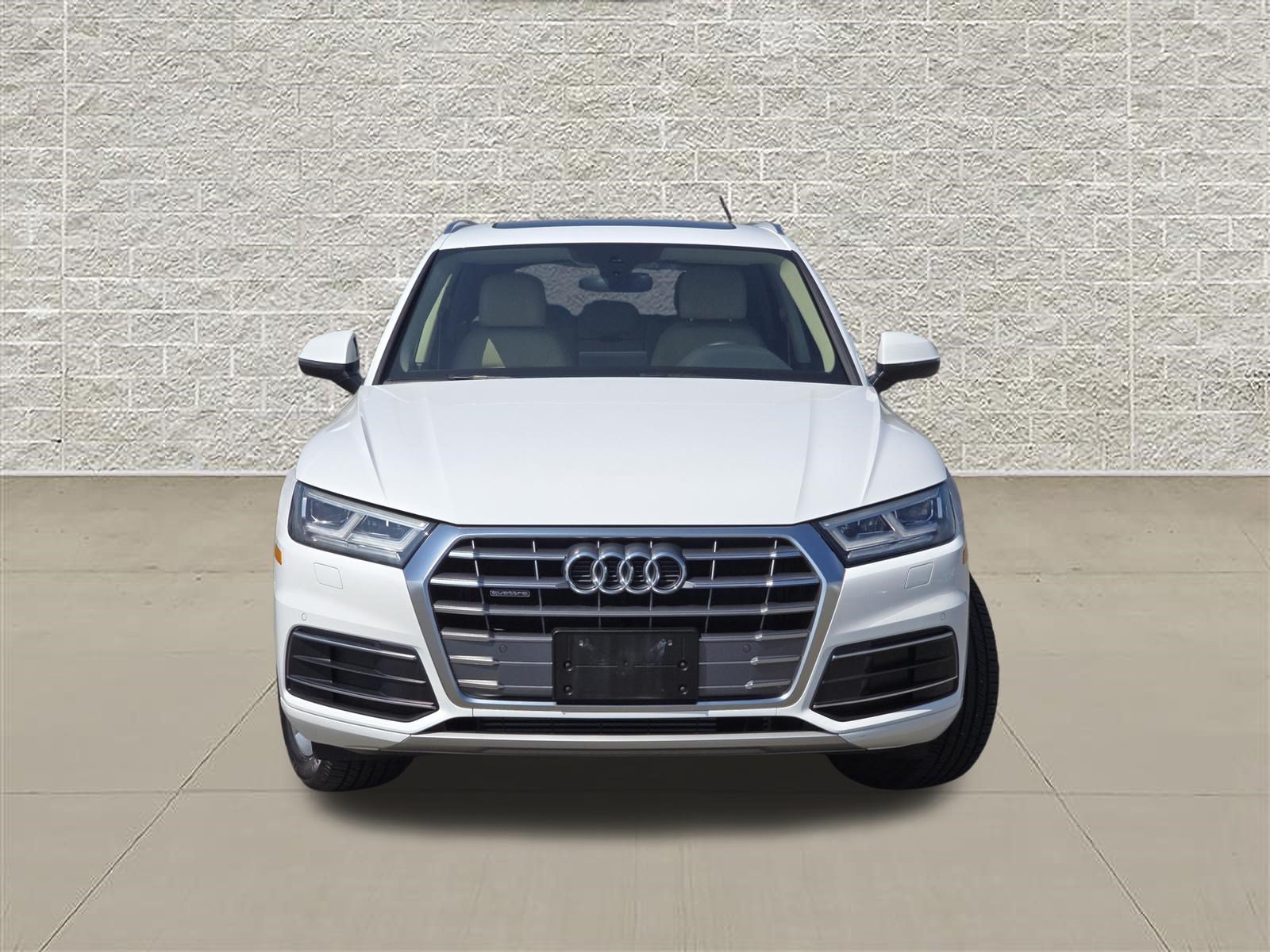 Used 2019 Audi Q5 2.0T Premium Plus AWD/4WD image 2