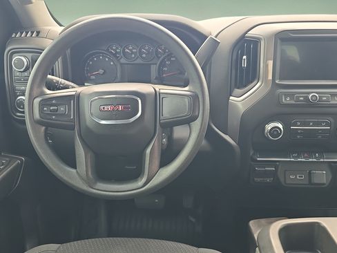 Used 2022 GMC Sierra 2500 Pro w/ Gooseneck/5TH Wheel Package AWD/4WD image 12
