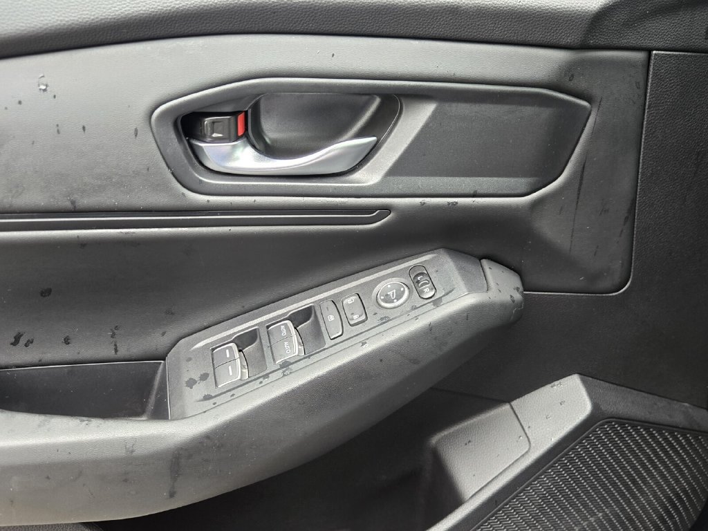 Certified 2024 Honda Accord EX image 27