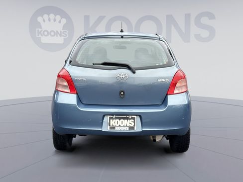 Used 2007 Toyota Yaris 2-Door Hatchback image 5