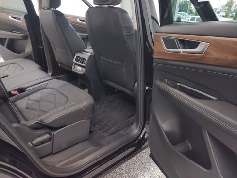 New 2026 Volkswagen Atlas SE image 19