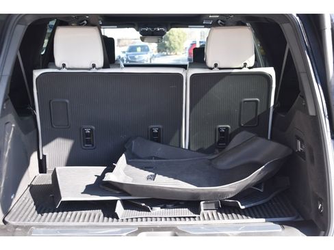 Certified 2025 Cadillac Escalade ESV Sport Platinum w/ LPO, Floor Liner Package image 23