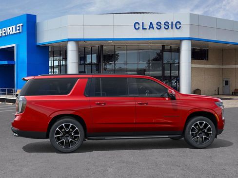 New 2026 Chevrolet Suburban RST w/ Comfort Package image 5