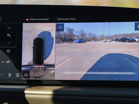 Used 2025 Audi Q5 Premium Plus w/ Premium Plus image 15