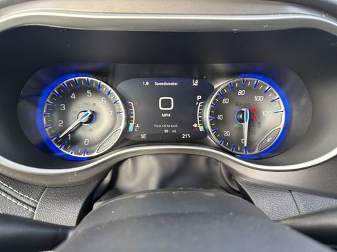 New 2026 Chrysler Pacifica Select w/ S Appearance Package image 15