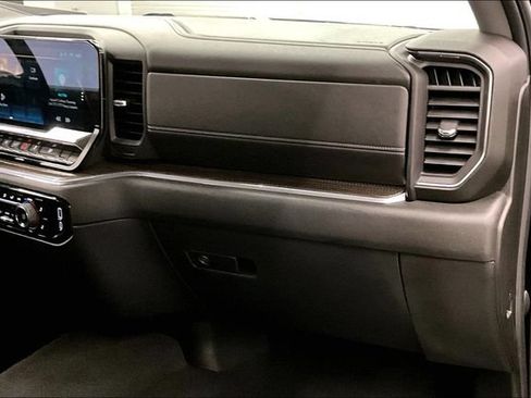 Used 2023 Chevrolet Silverado 1500 LT AWD/4WD image 19