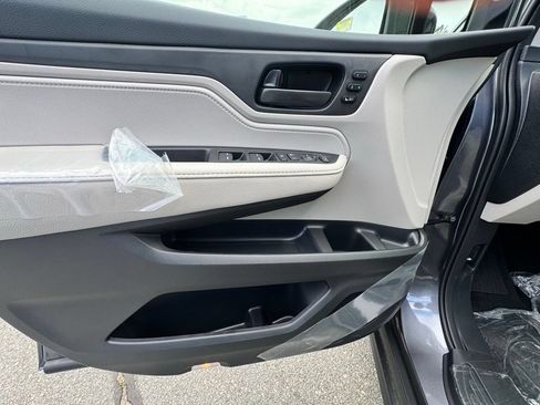 New 2026 Honda Odyssey EX-L image 21