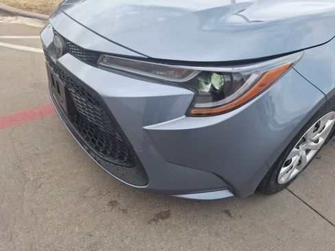 Used 2020 Toyota Corolla LE image 10