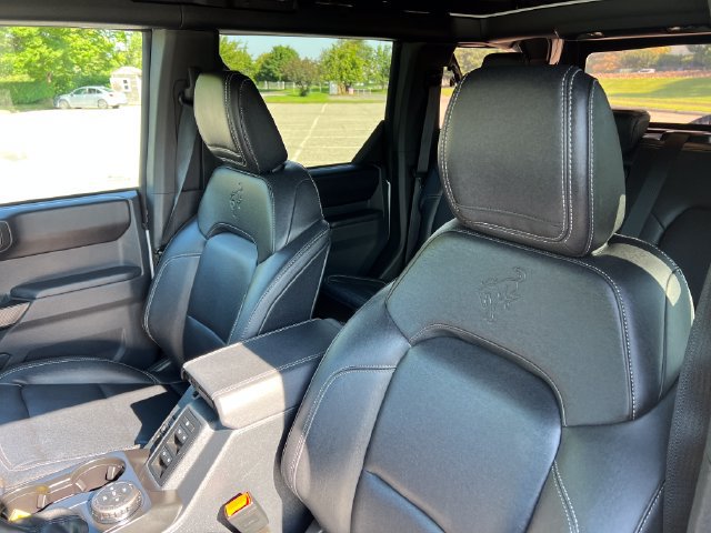 Certified 2025 Ford Bronco Badlands AWD/4WD image 18
