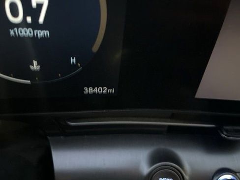 Used 2024 Hyundai Kona Limited FWD image 10