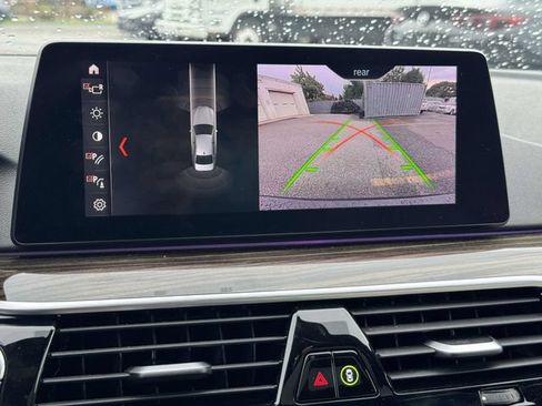 Used 2019 BMW 540i xDrive w/ M Sport Package AWD/4WD image 35