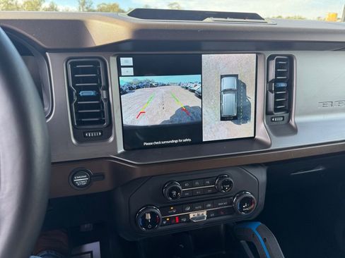 Certified 2022 Ford Bronco Outer Banks image 38